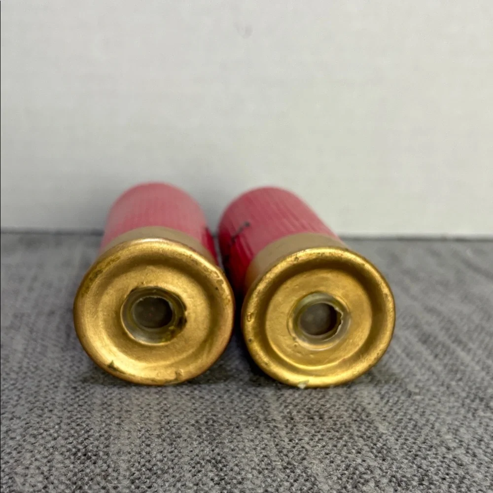 Magnum Shell Red and Gold Salt Pepper Shaker Set